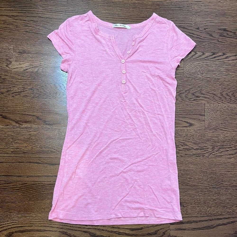 y2k pink button up henley top medium